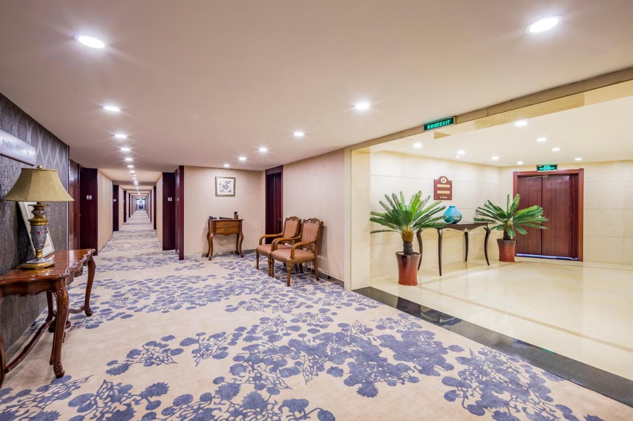 Beijing Commercial Business Hotel Exterior foto